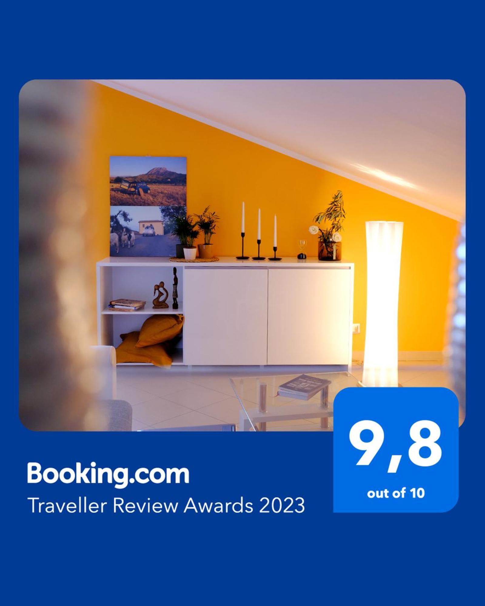 Andrea'S House Apartment ลอกรี ภายนอก รูปภาพ
